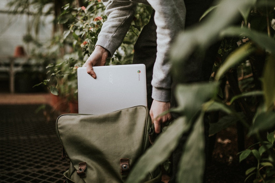 Getting TEFL certified online vs. onsite: What's the difference?
